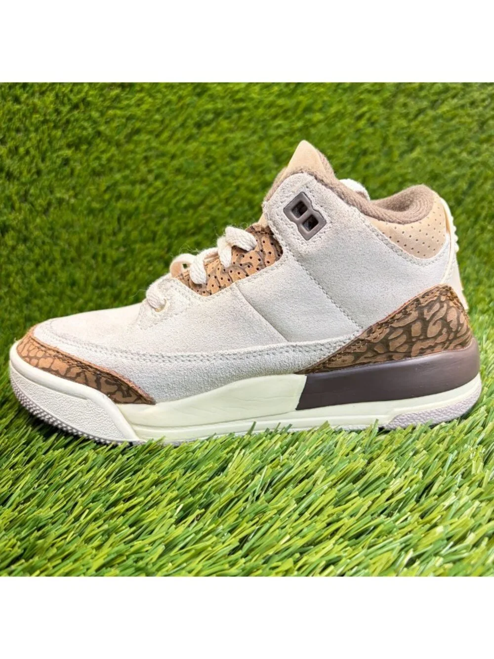 Nike Air Jordan 3 Retro Boys Size 13C Ivory Brown Athletic Shoes Sneakers
